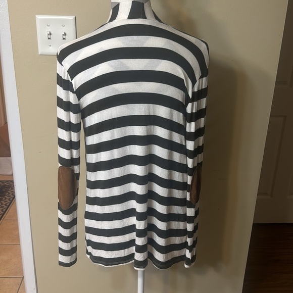 Green & White Striped Open Cardigan with brown Elbow Patches by Flamingo Urban - Picture 5 of 7